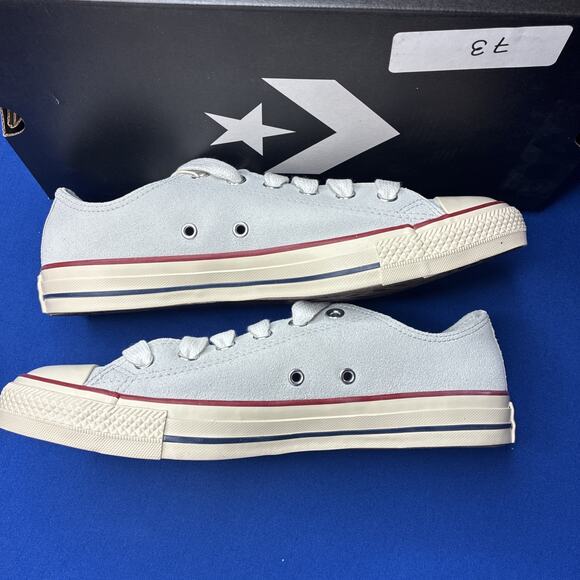 Converse Chuck Taylor All Star Ox Shoes A14237C Men\'s Size 8 woman’s size 10 main image 7